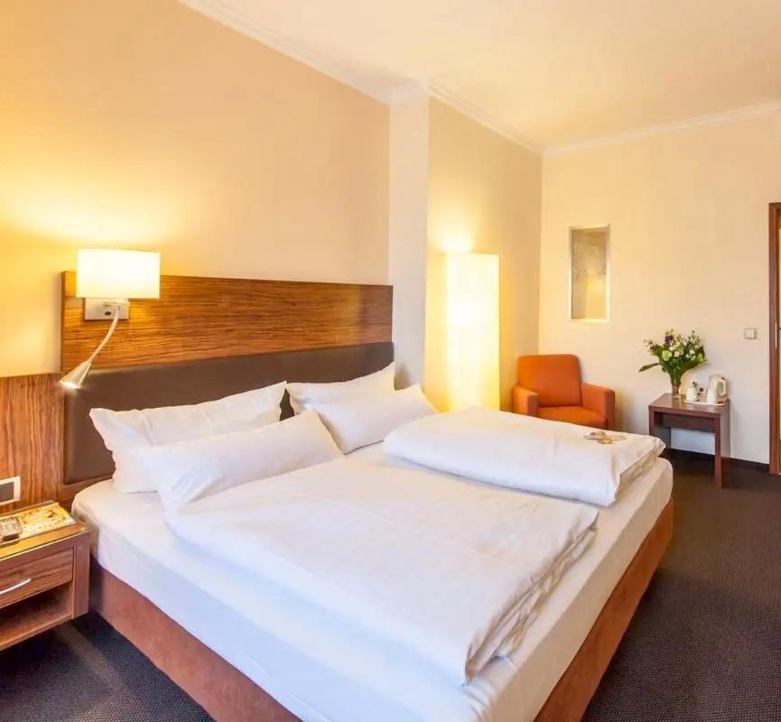 Hotel Flora Duesseldorf Extérieur photo