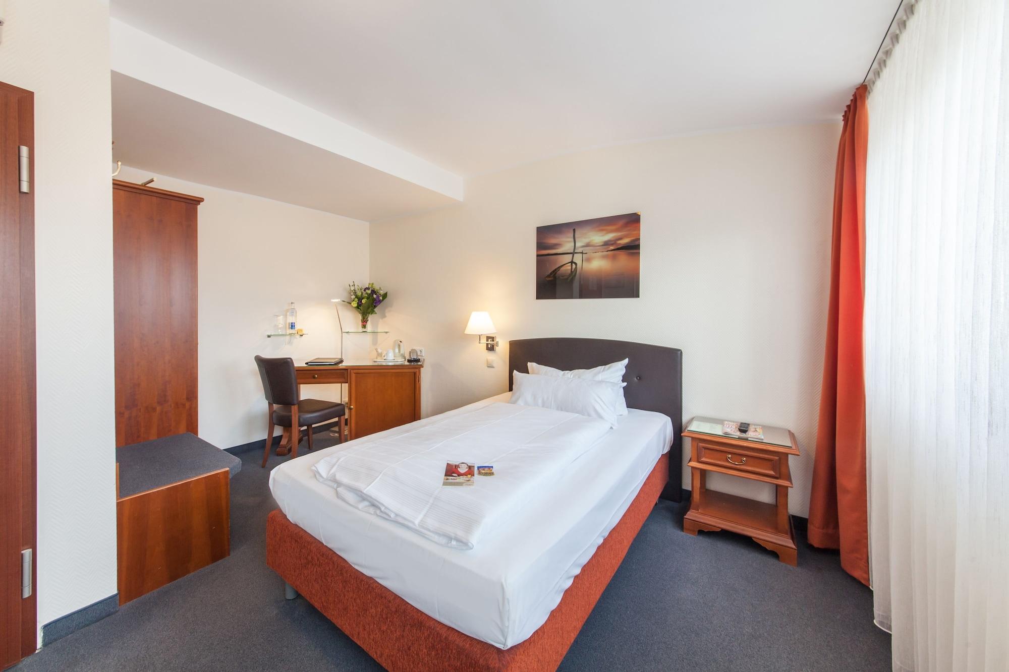 Hotel Flora Duesseldorf Extérieur photo