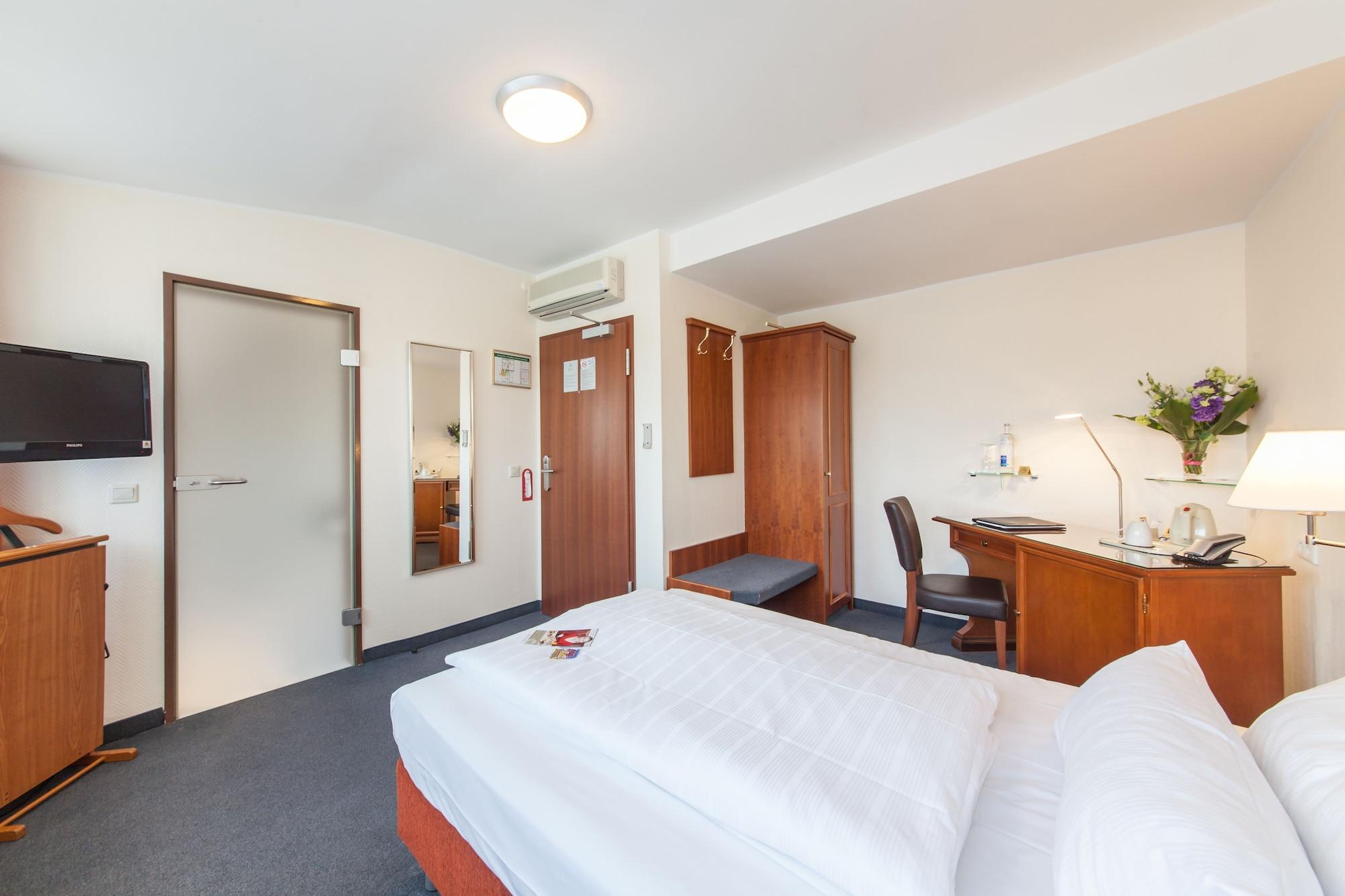 Hotel Flora Duesseldorf Extérieur photo